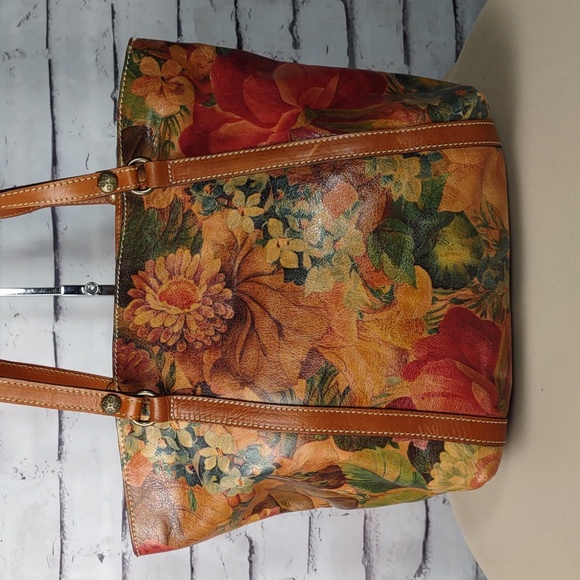 Patricia Nash " Benvenuto" Floral Distressed Leather Tote/Shoulder Bag - Picture 4 of 13